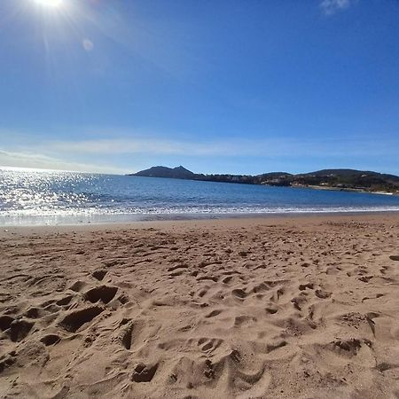 Appartement Vue Mer Piscines Parking Les Coraux Agay Plage Saint-Raphael  Bagian luar foto